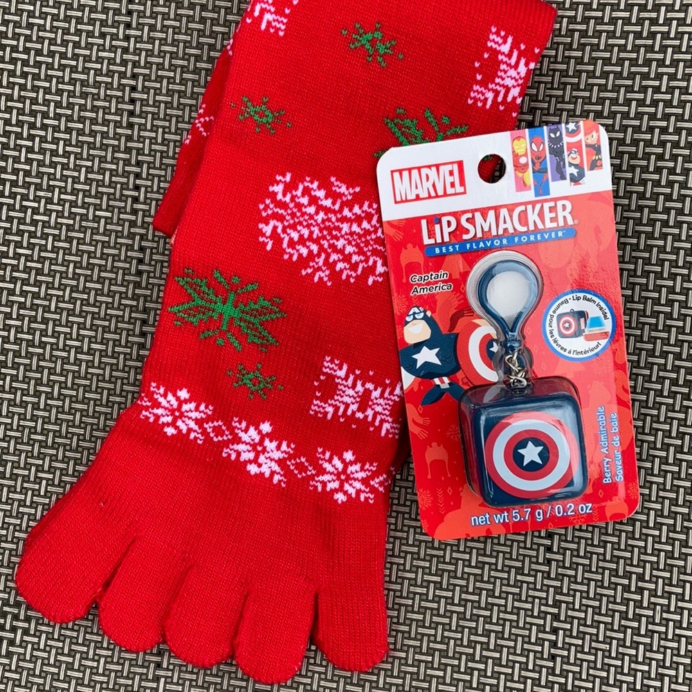 ⚜️Marvel Lip Balm Stocking Stuffer Bundle!